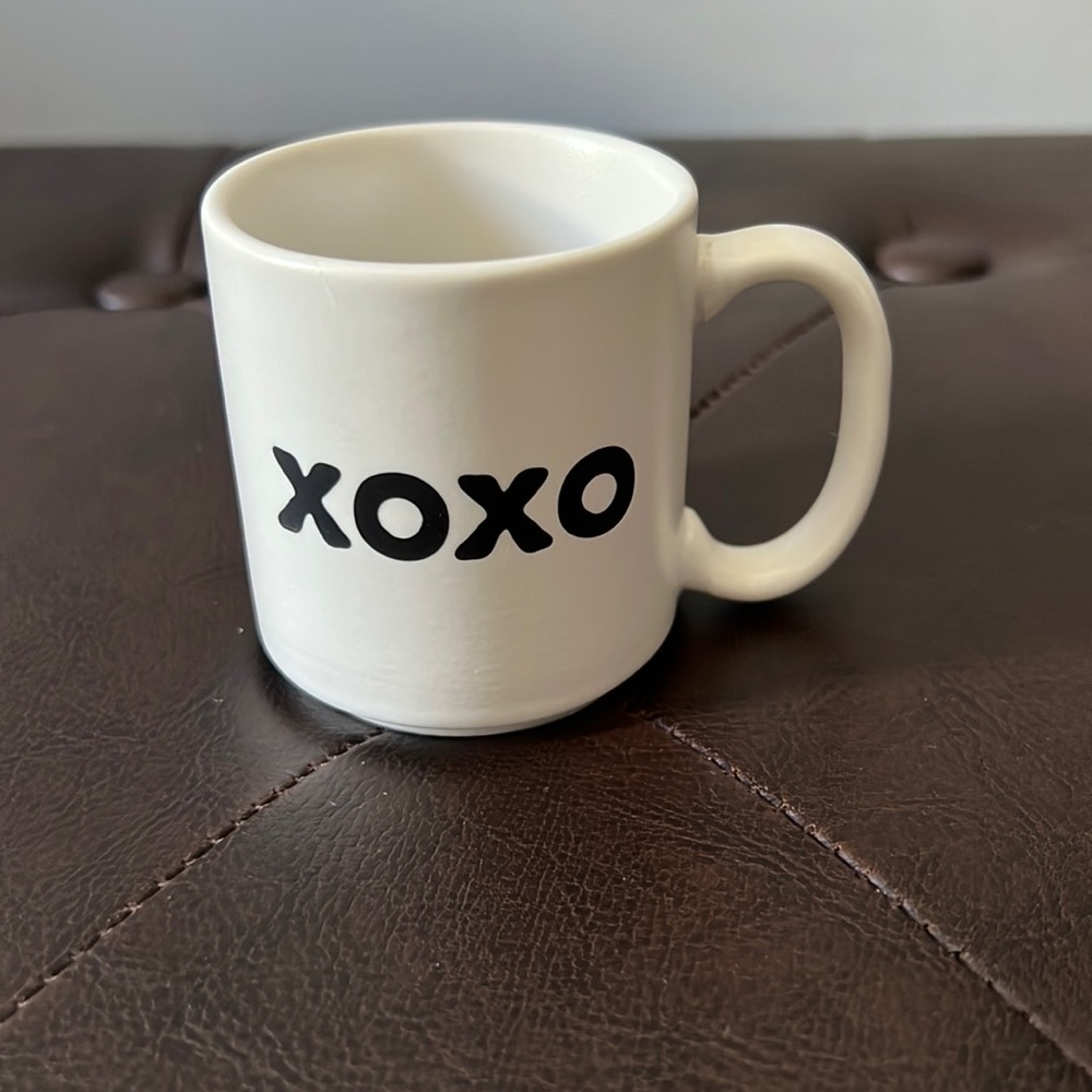 Quotable espresso mug, XOXO